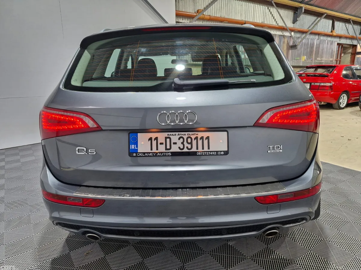 Audi Q5 SUV, Diesel, 2011, Grey