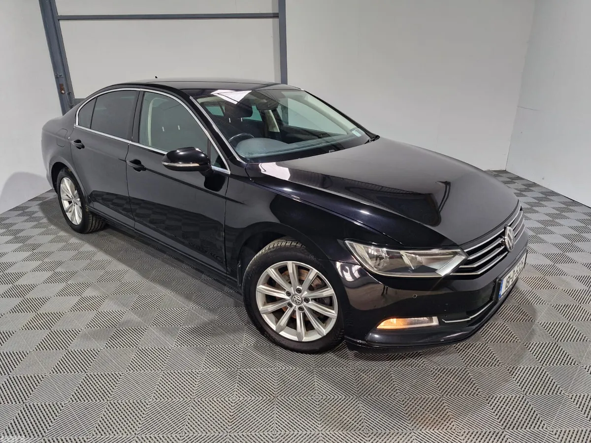 Volkswagen Passat Saloon, Diesel, 2018, Black