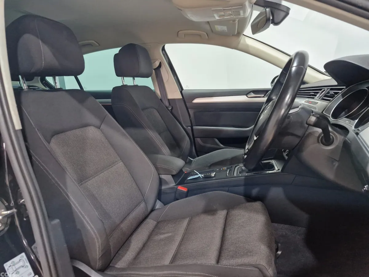 Volkswagen Passat Saloon, Diesel, 2018, Black