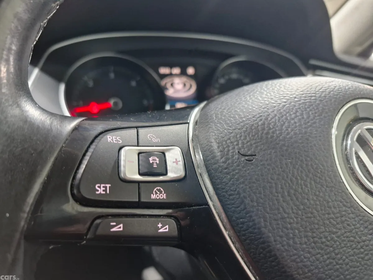 Volkswagen Passat Saloon, Diesel, 2018, Black