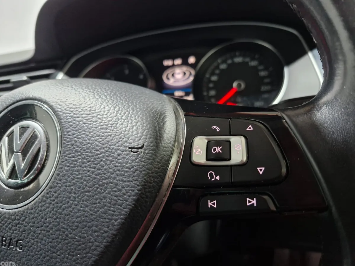 Volkswagen Passat Saloon, Diesel, 2018, Black