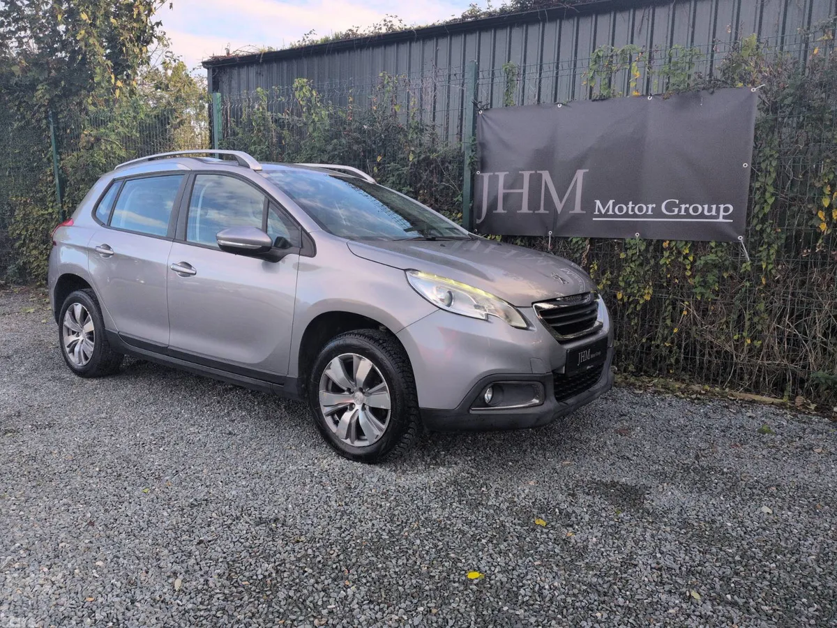 Peugeot 2008 Hatchback, Petrol, 2013, Grey