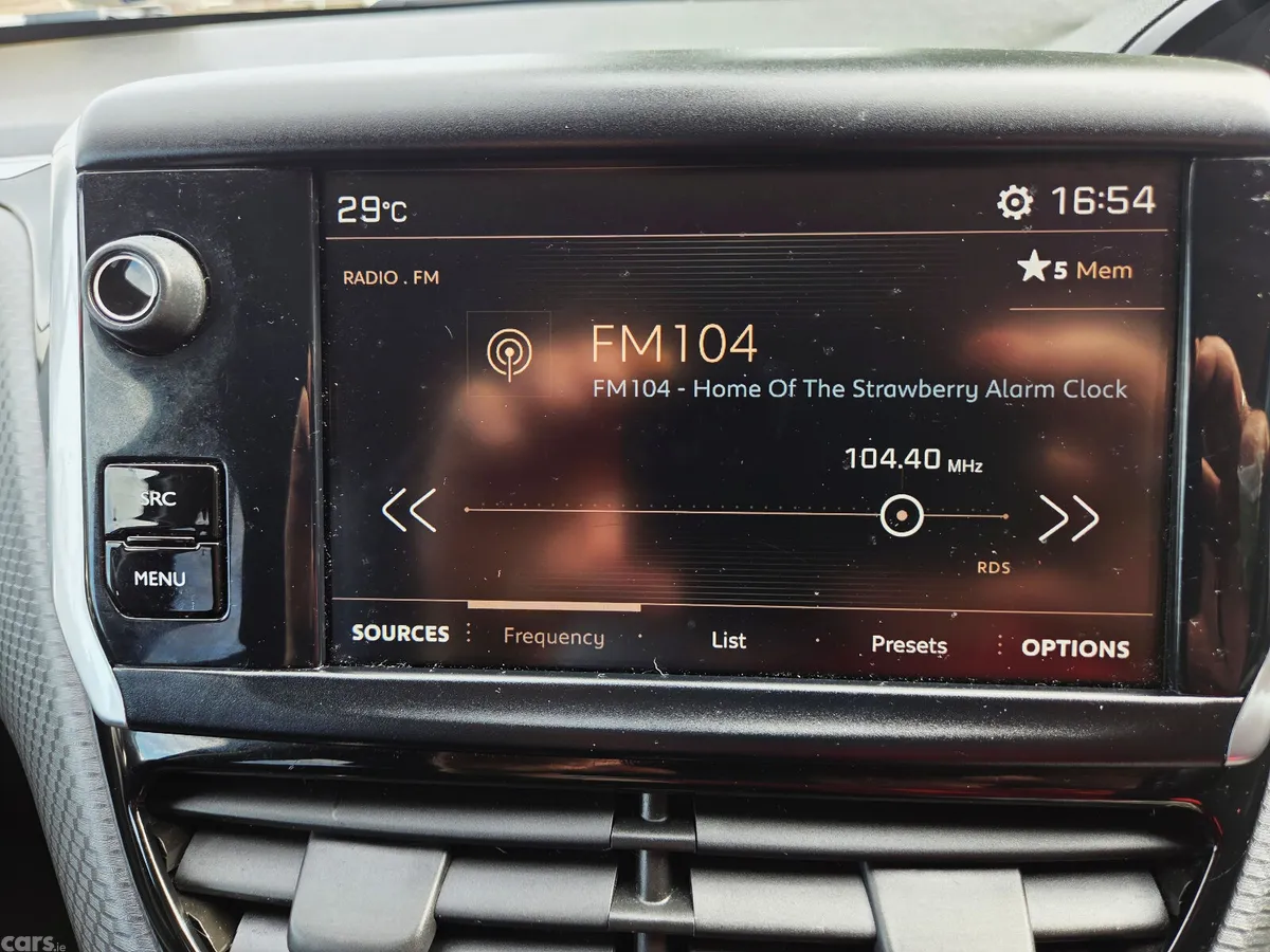 Peugeot 2008 Estate, Petrol, 2018, Black