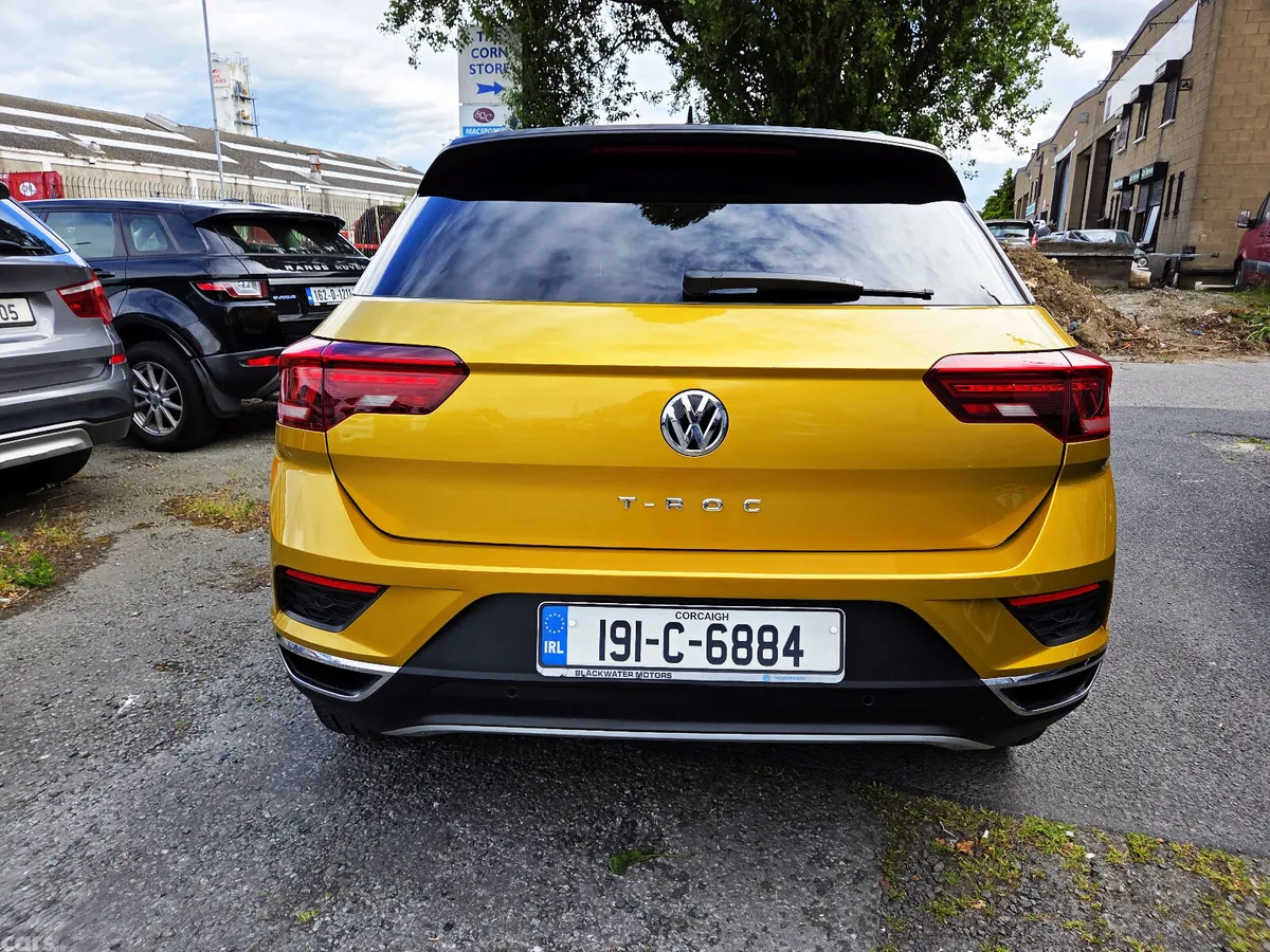 Volkswagen T-Roc SUV, Petrol, 2019, Yellow