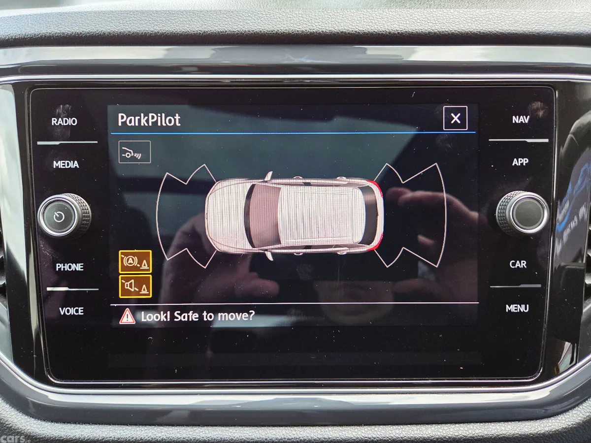 Volkswagen T-Roc SUV, Petrol, 2019, Yellow