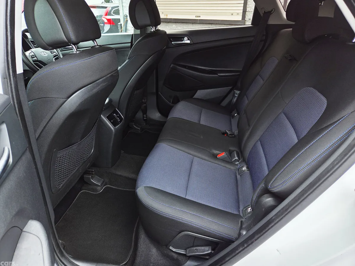 Hyundai Tucson SUV, Diesel, 2015, White