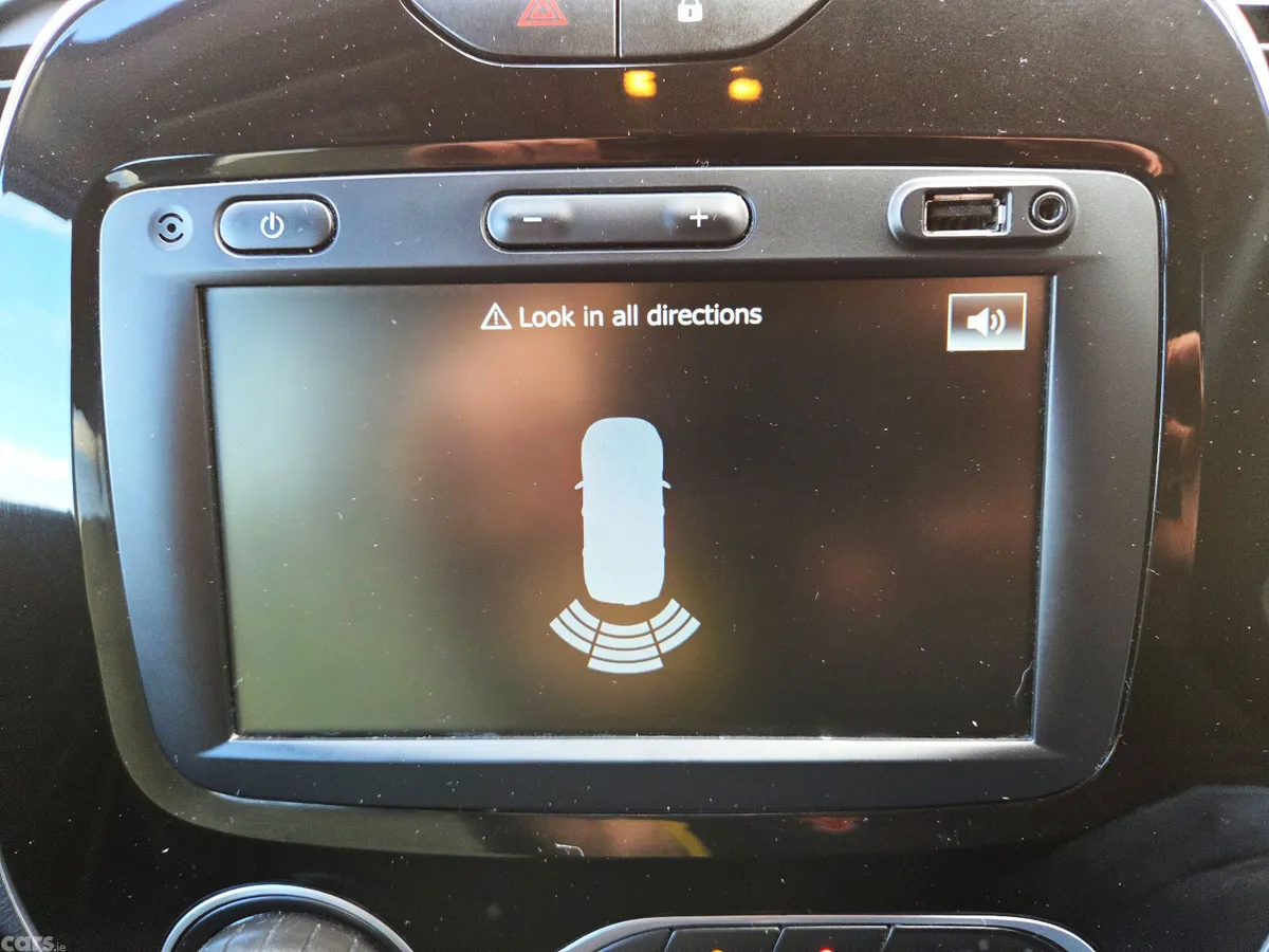 Renault Captur Hatchback, Diesel, 2019, White