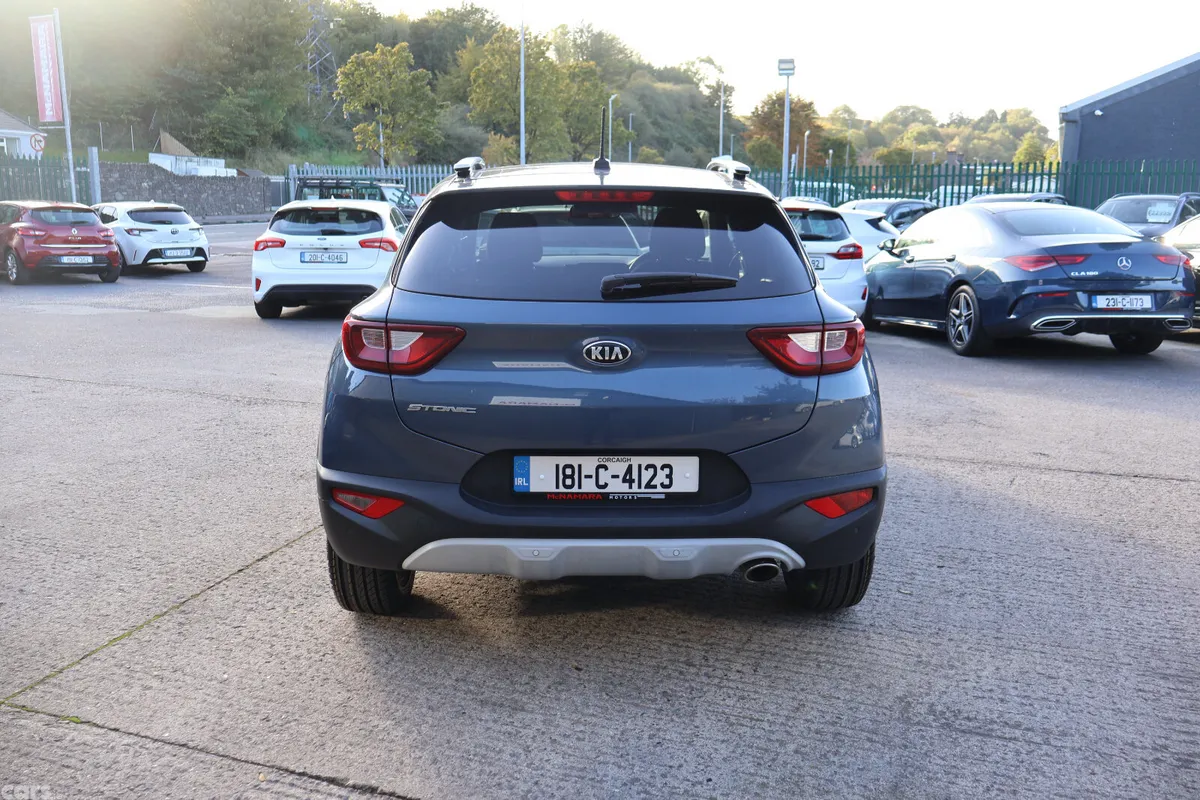 Kia Stonic SUV, Petrol, 2018, Blue