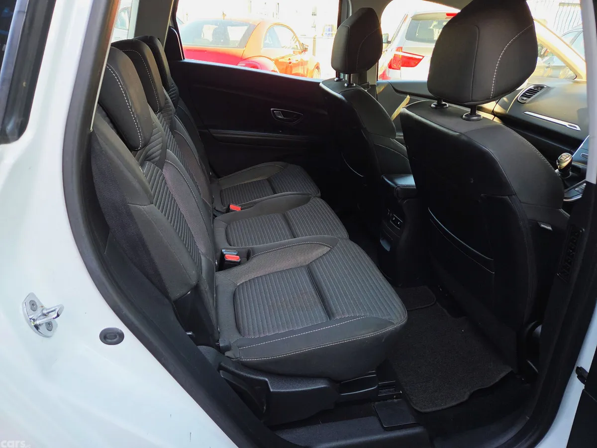 Renault Grand Scenic MPV, Petrol, 2019, White