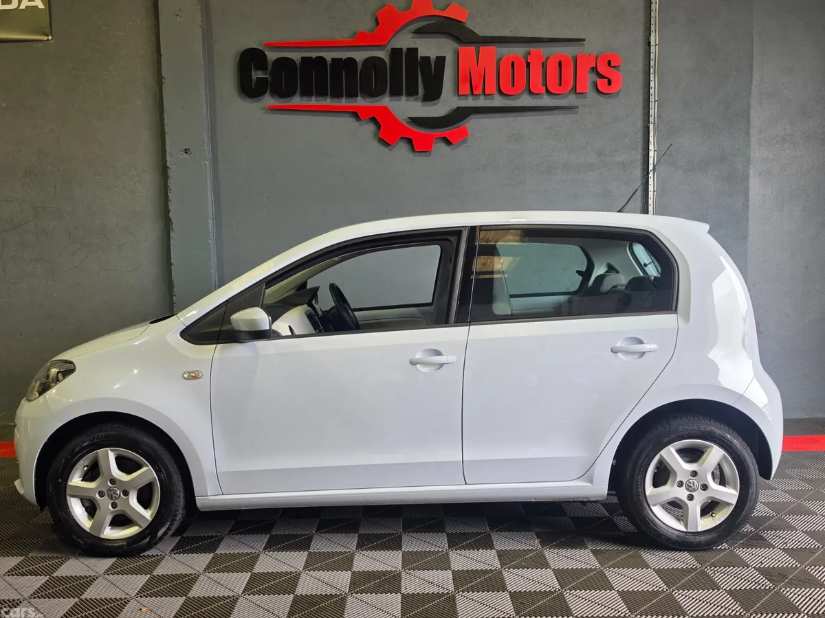 Volkswagen up! Hatchback, Petrol, 2013, White