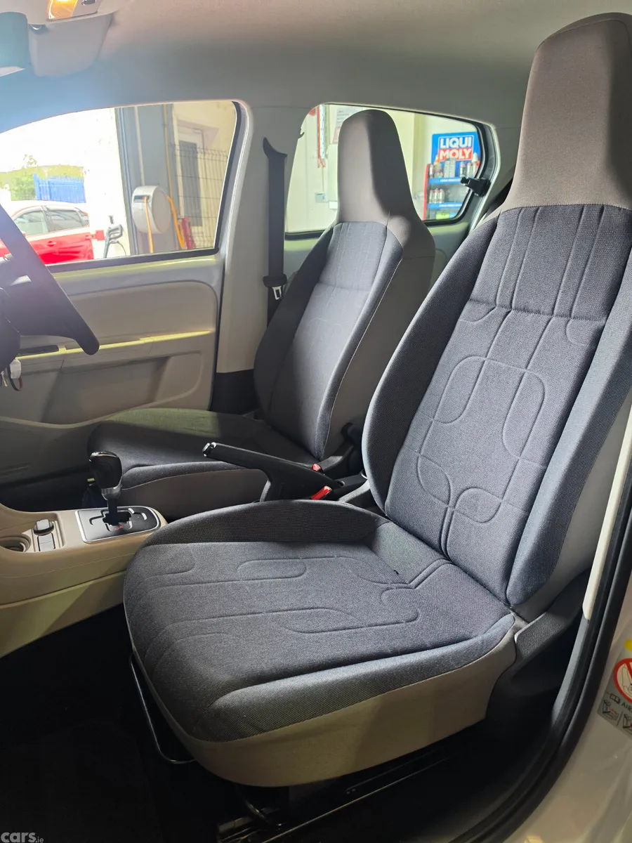 Volkswagen up! Hatchback, Petrol, 2013, White
