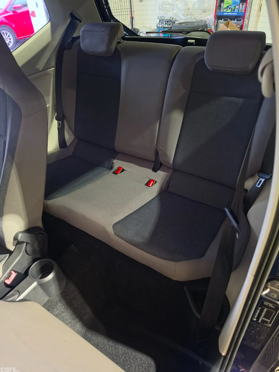 Volkswagen up! Hatchback, Petrol, 2013, Blue