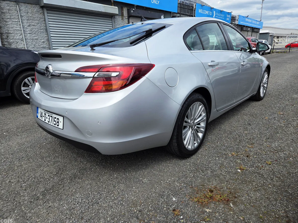 Vauxhall Insignia Hatchback, Diesel, 2014, Silver
