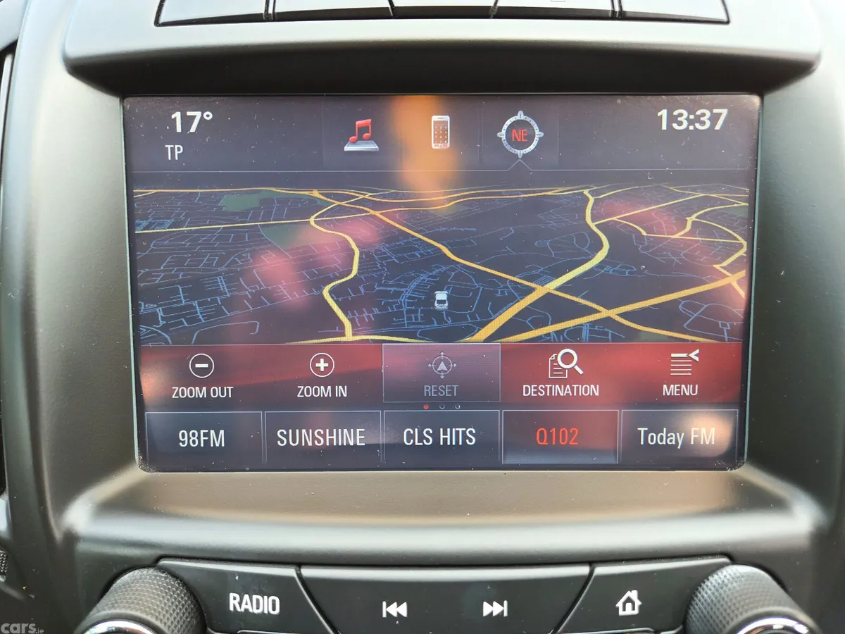 Vauxhall Insignia Hatchback, Diesel, 2014, Silver
