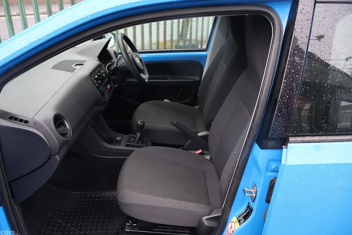 Volkswagen up! Hatchback, Petrol, 2014, Blue