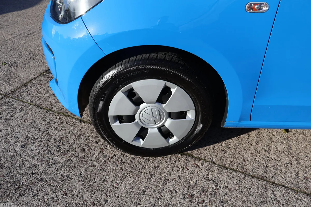 Volkswagen up! Hatchback, Petrol, 2014, Blue