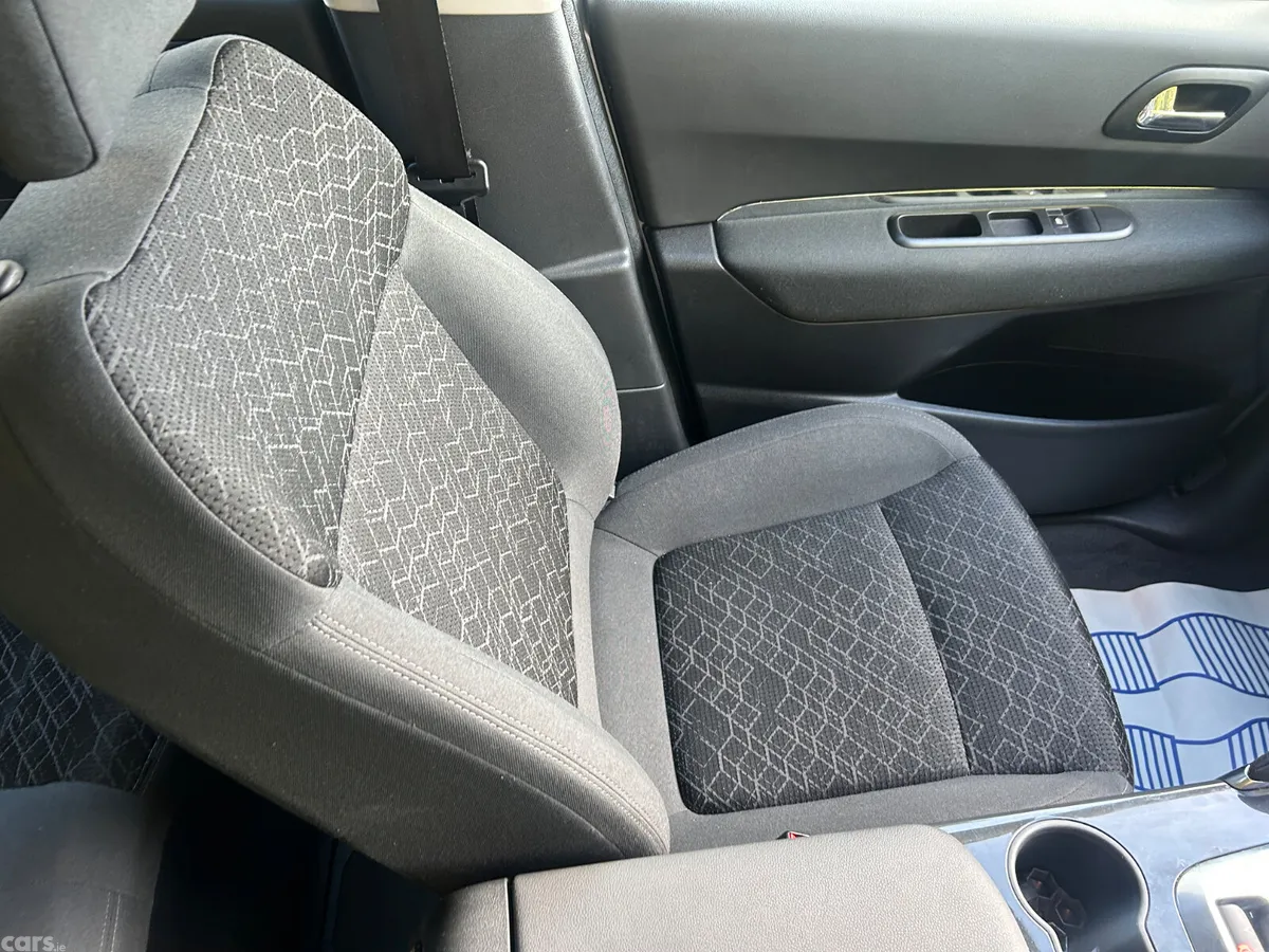 Peugeot 3008 SUV, Diesel, 2015, Silver