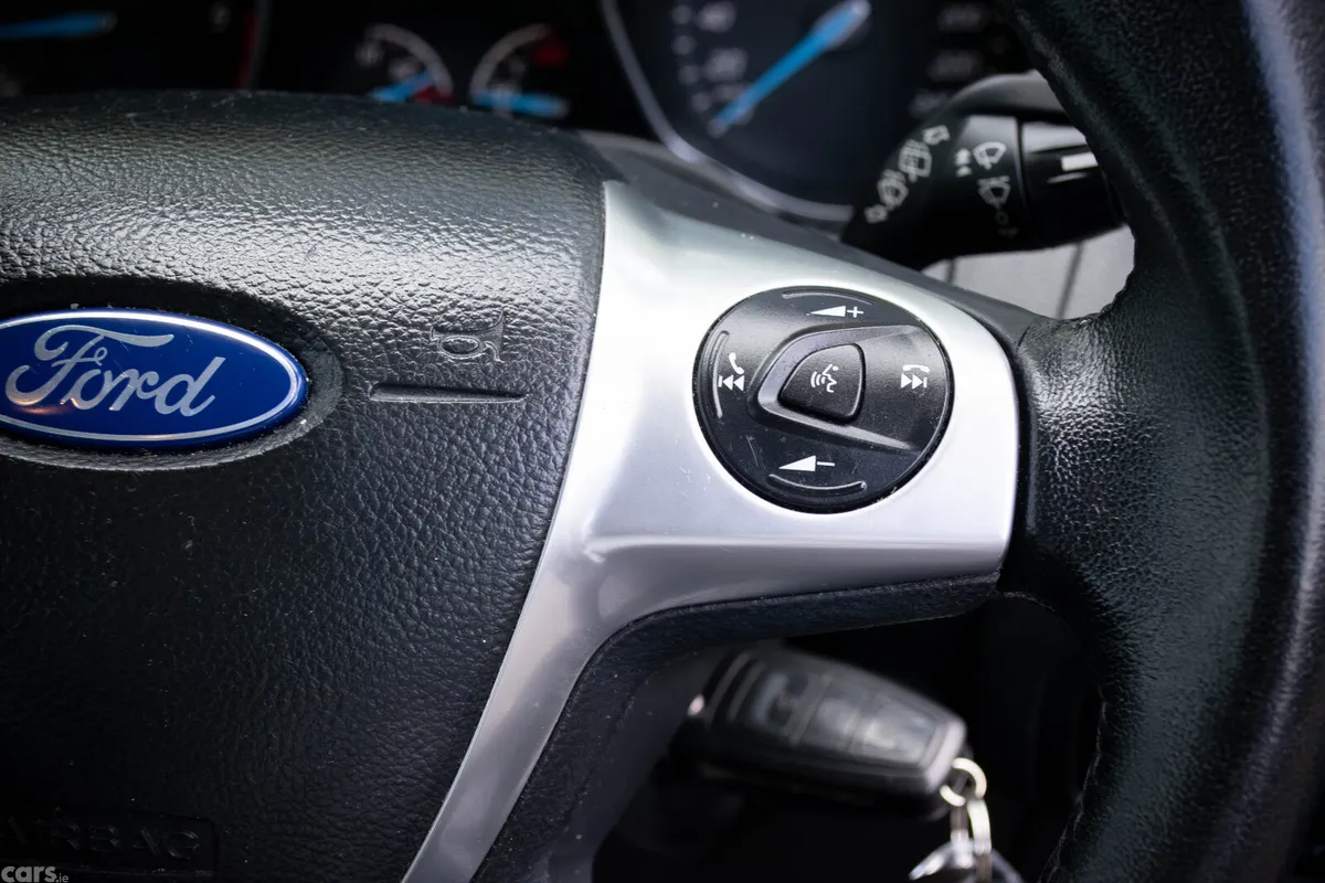Ford Focus Hatchback, Diesel, 2014, Blue