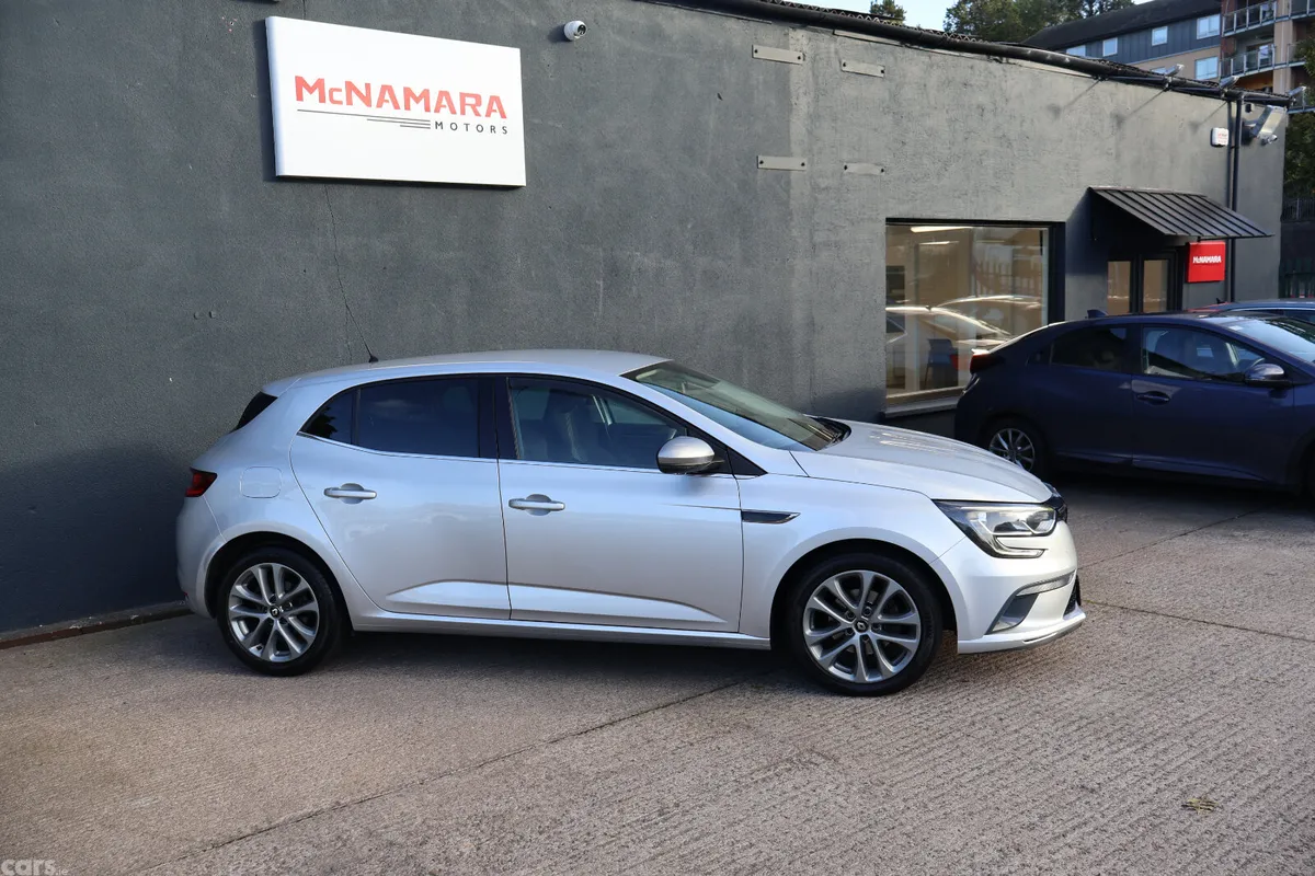 Renault Megane Hatchback, Diesel, 2017, Grey