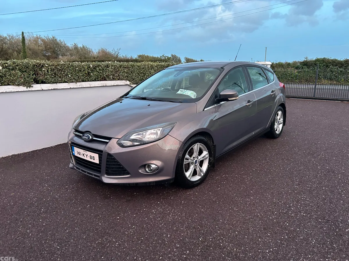 Ford Focus Hatchback, Diesel, 2014, Brown