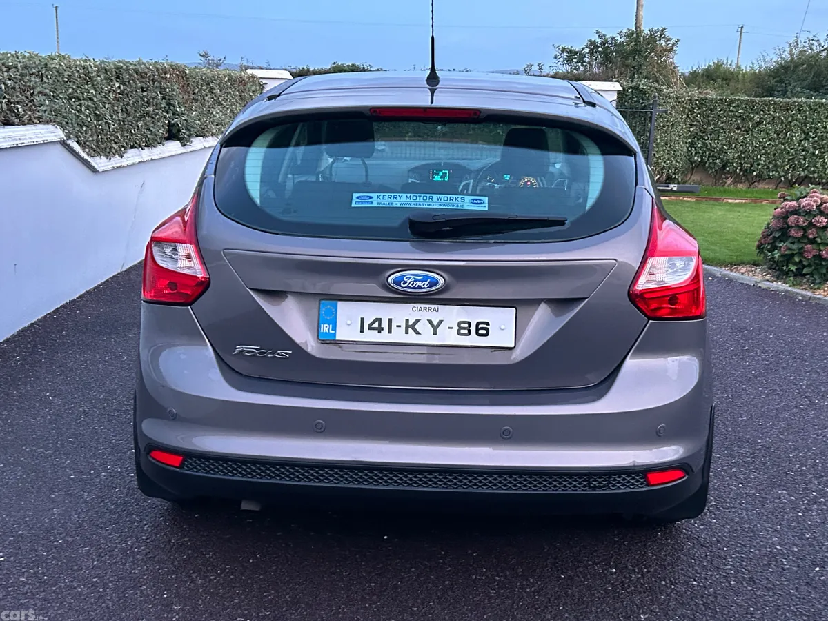 Ford Focus Hatchback, Diesel, 2014, Brown