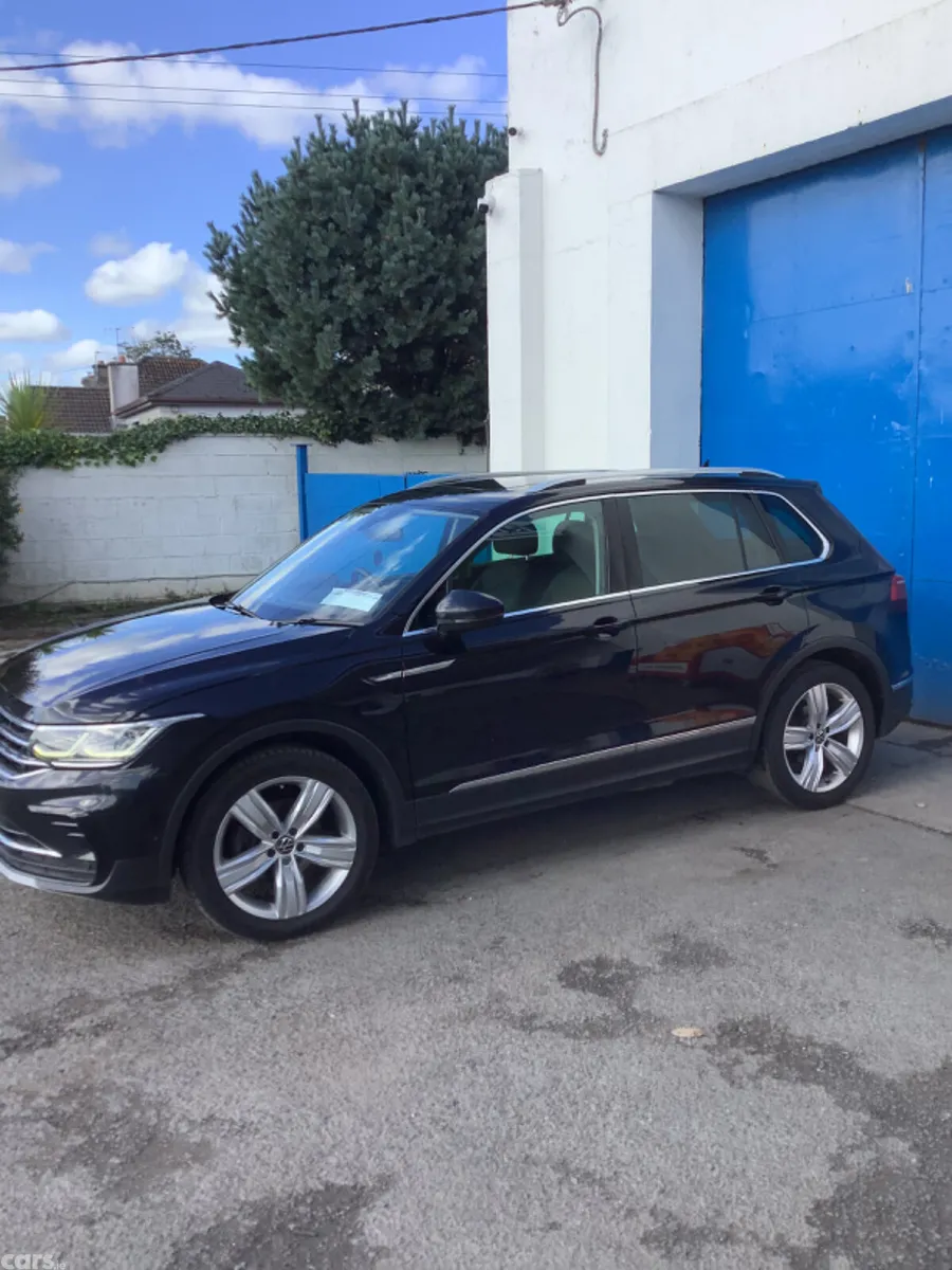 Volkswagen Tiguan SUV, Diesel, 2021, Black