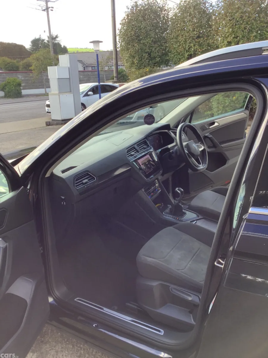 Volkswagen Tiguan SUV, Diesel, 2021, Black
