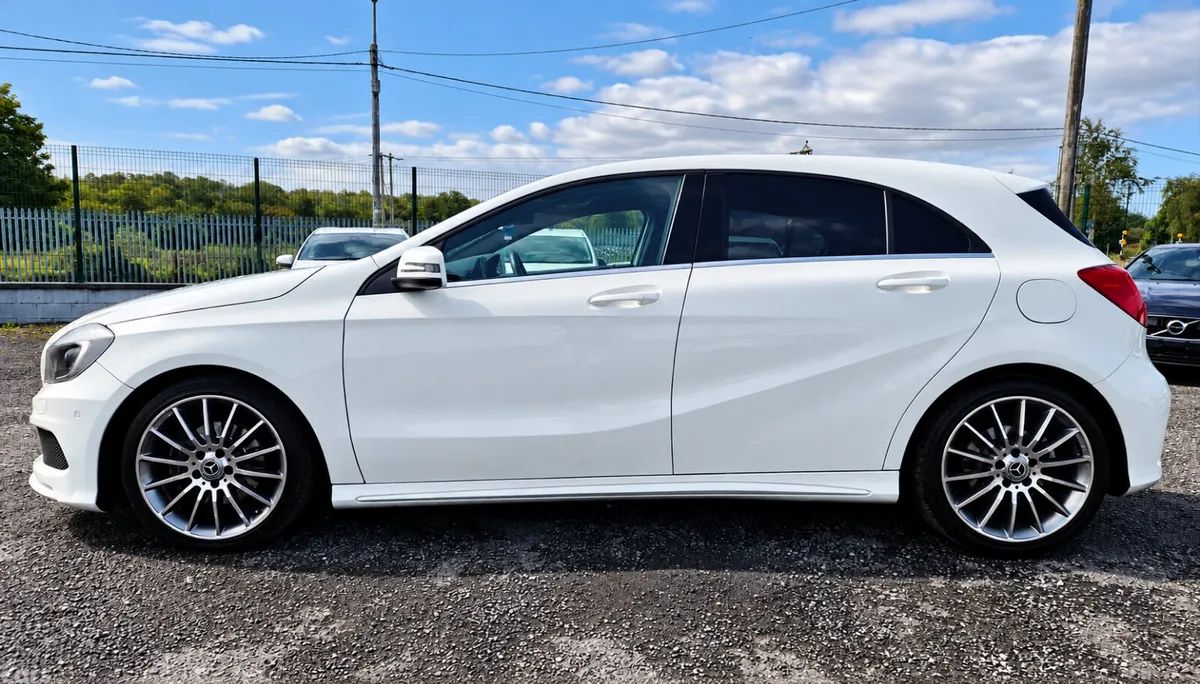 Mercedes-Benz A-Class Hatchback, Petrol, 2014, White