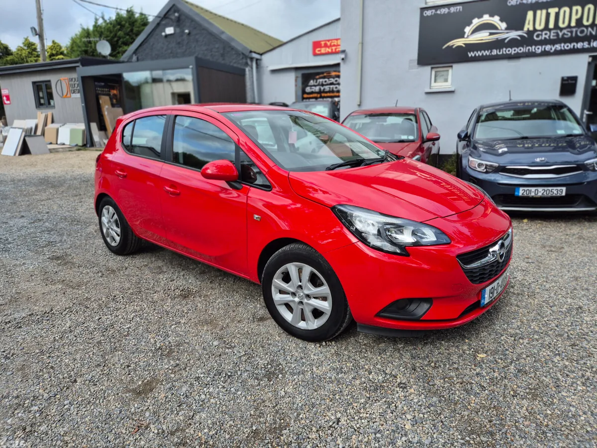 Opel Corsa Hatchback, Petrol, 2019, Red