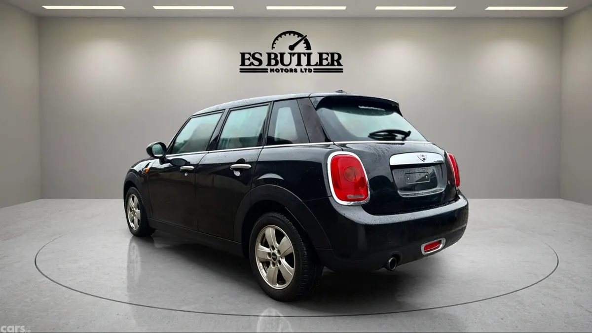 Mini Cooper Hatchback, Petrol, 2015, Black