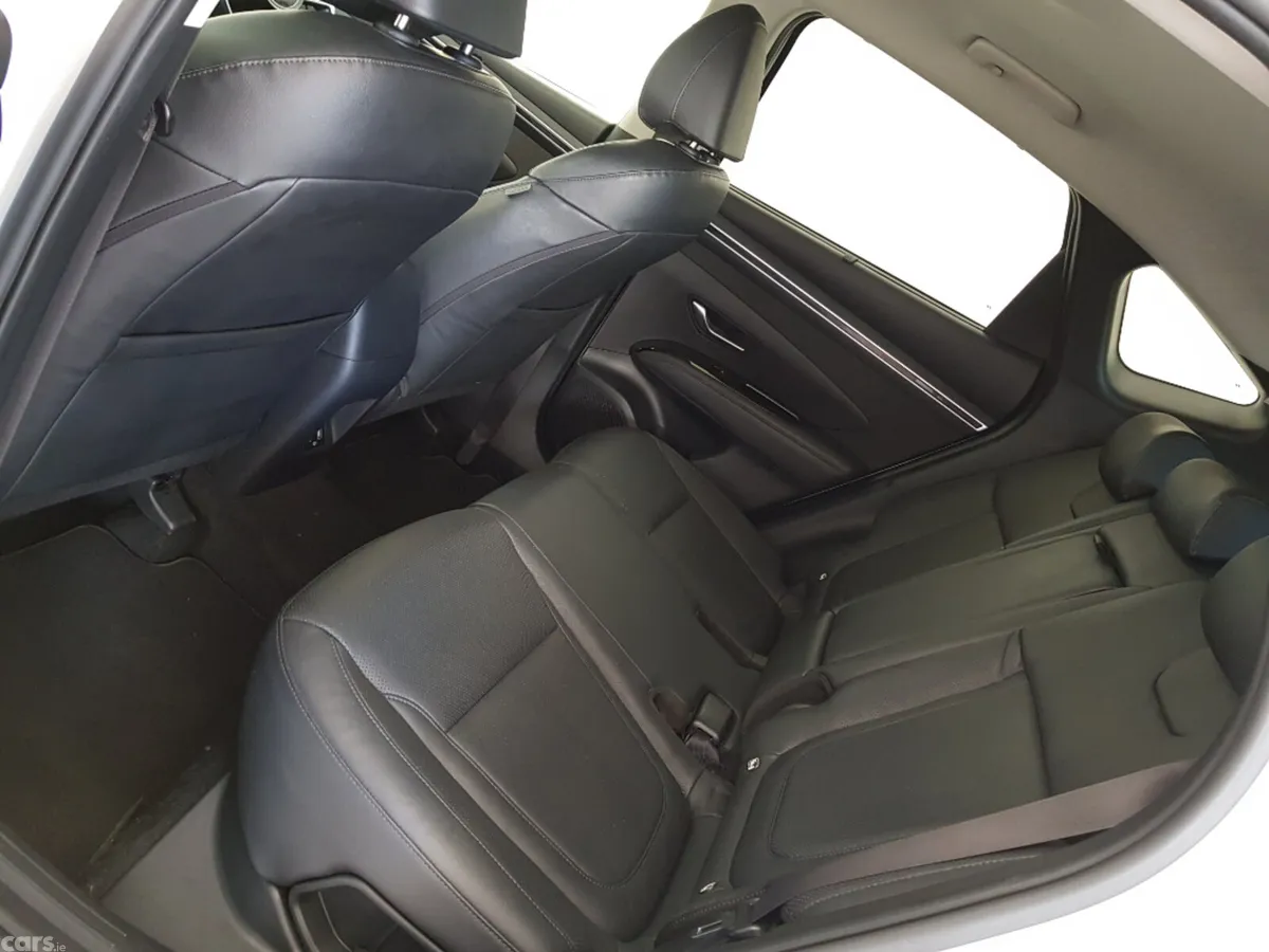 Hyundai Tucson MPV, Diesel, 2021, White