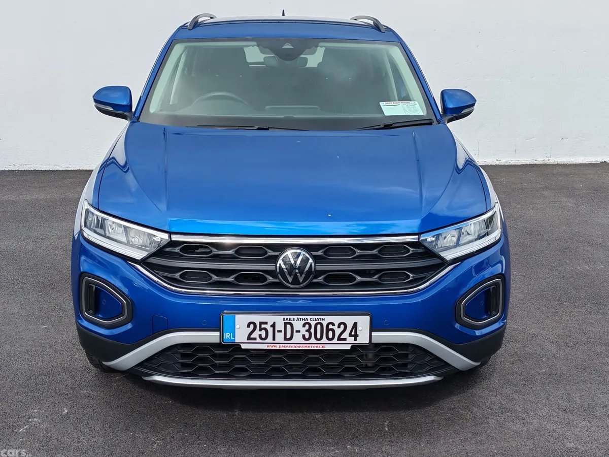 Volkswagen T-Roc SUV, Petrol, 2025, Blue