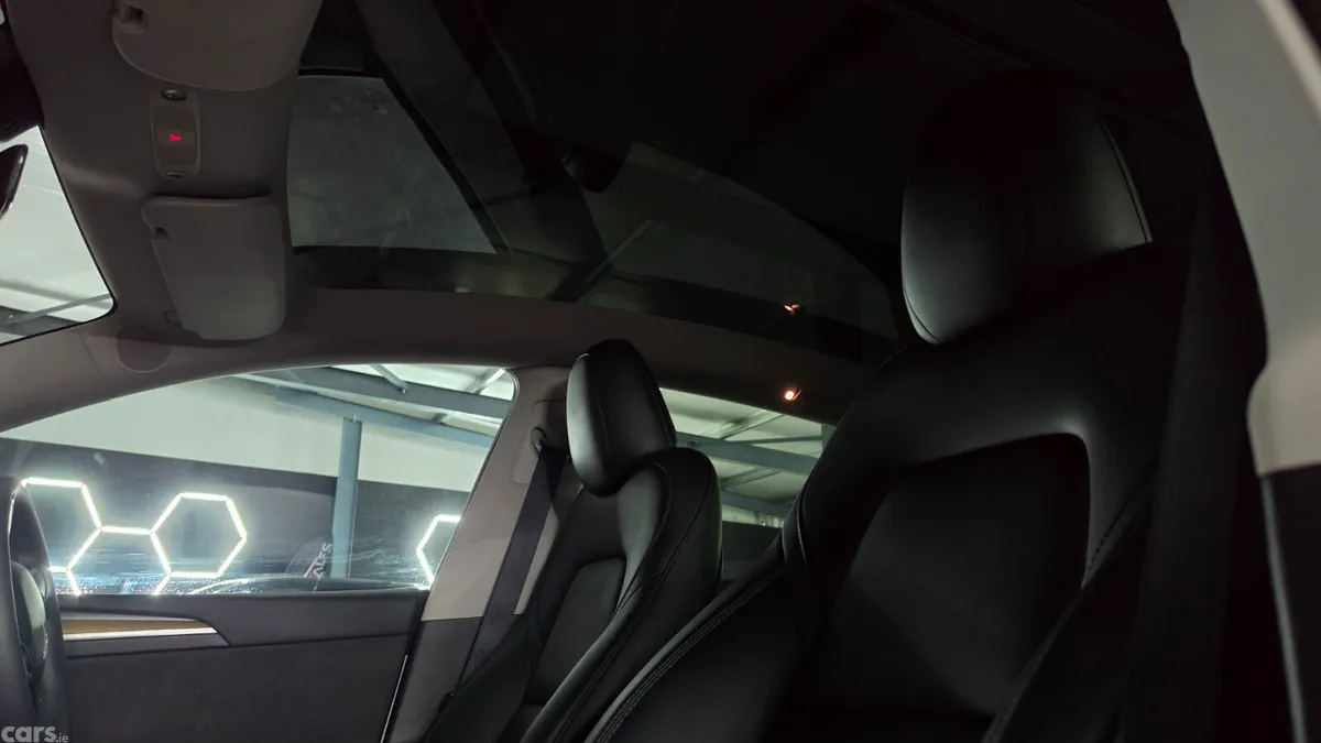 Tesla Model Y MPV, Electric, 2023, White
