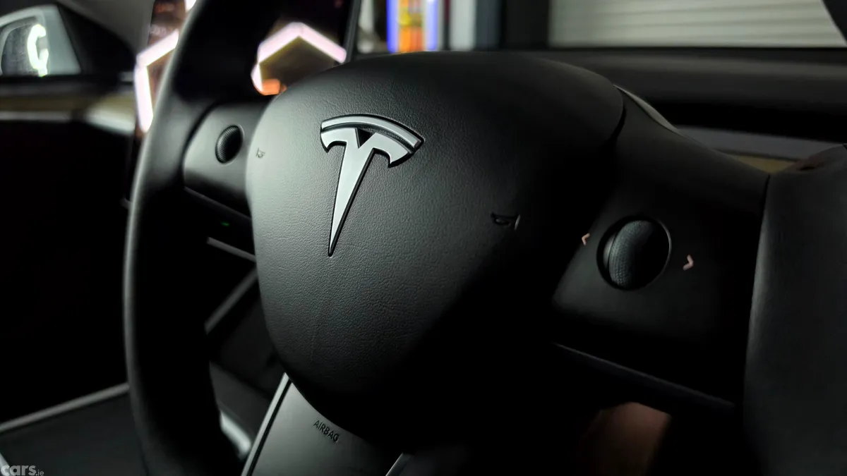 Tesla Model Y MPV, Electric, 2023, White