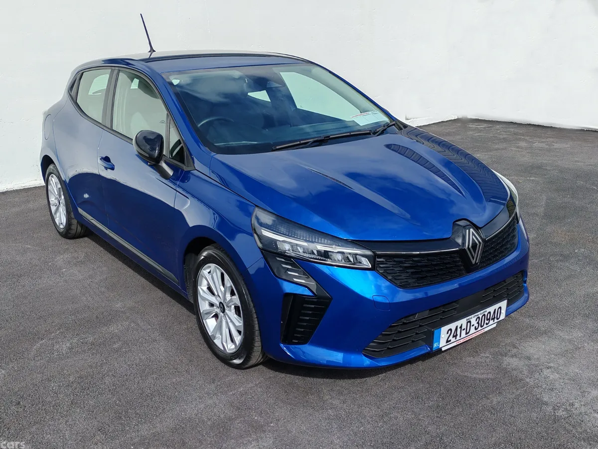 Renault Clio Hatchback, Petrol, 2024, Blue