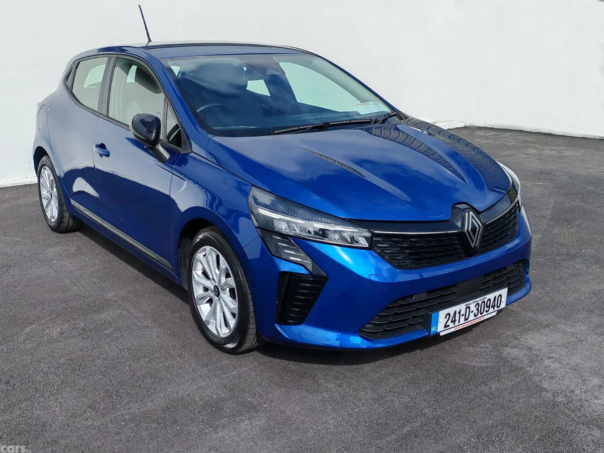 Renault Clio Hatchback, Petrol, 2024, Blue