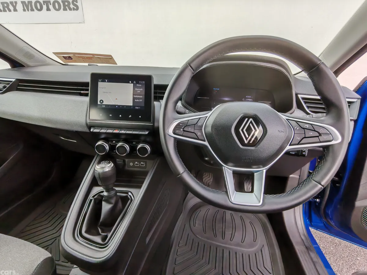 Renault Clio Hatchback, Petrol, 2024, Blue