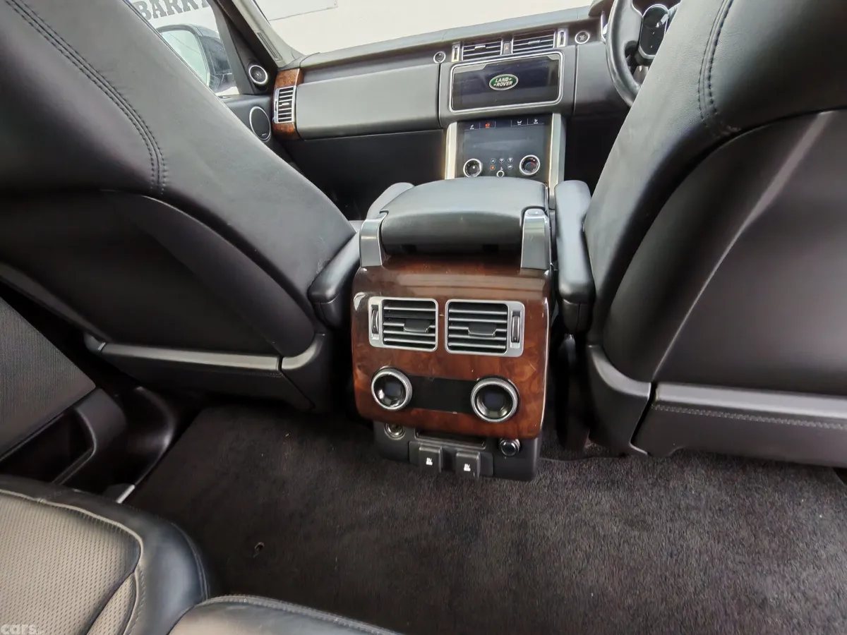 Land Rover Range Rover SUV, Petrol Plug-in Hybrid, 2019, Black