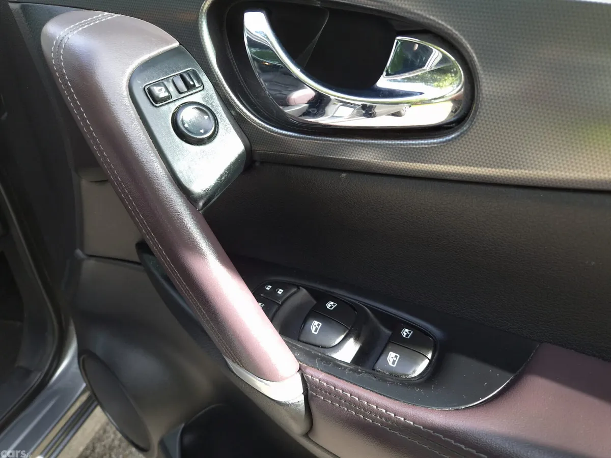 Nissan Qashqai MPV, Diesel, 2018, Grey