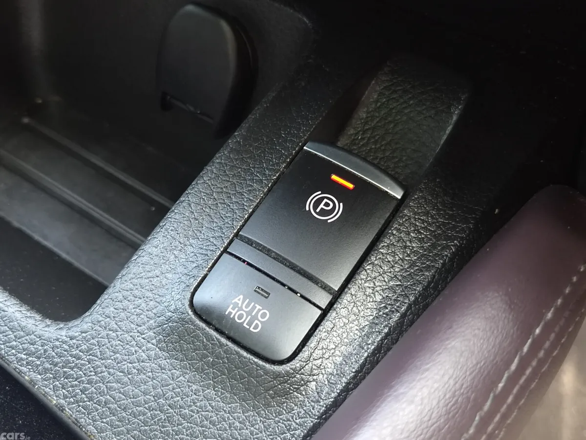 Nissan Qashqai MPV, Diesel, 2018, Grey