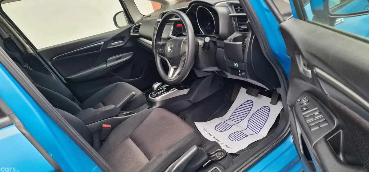 Honda Fit Hatchback, Petrol Hybrid, 2014, Blue