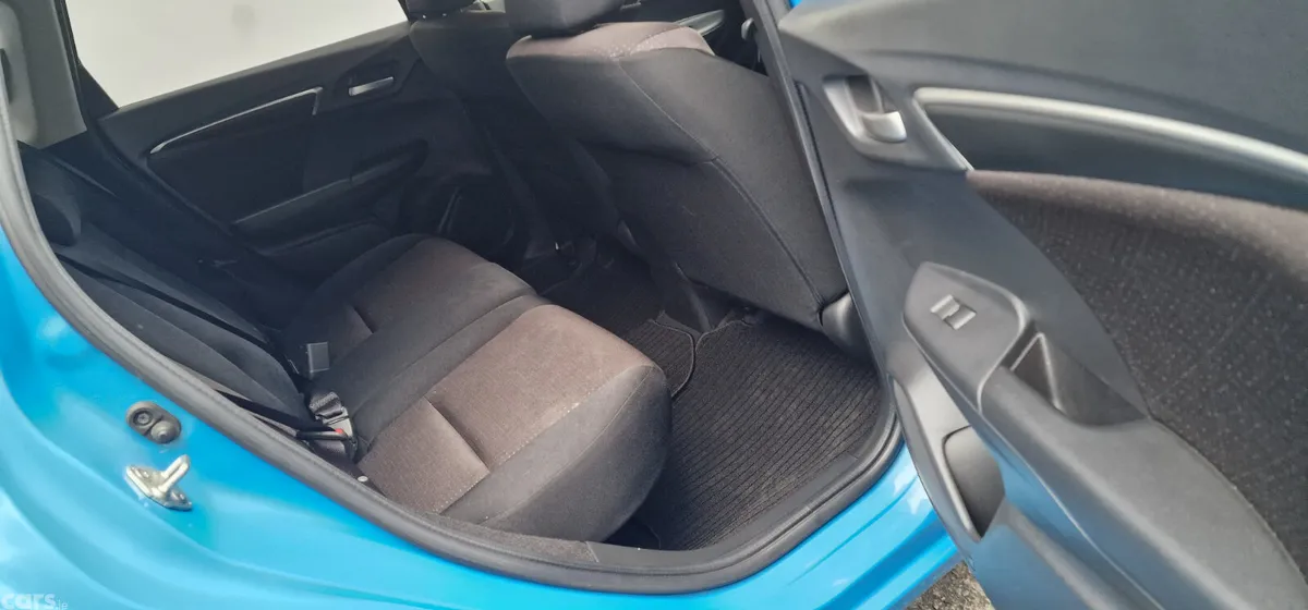 Honda Fit Hatchback, Petrol Hybrid, 2014, Blue