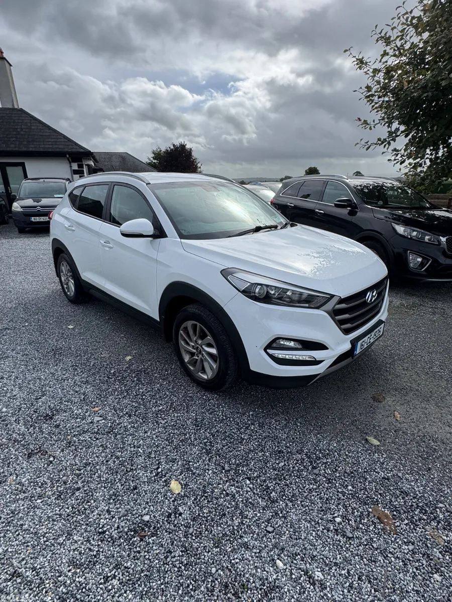 Hyundai Tucson SUV, Diesel, 2016, White