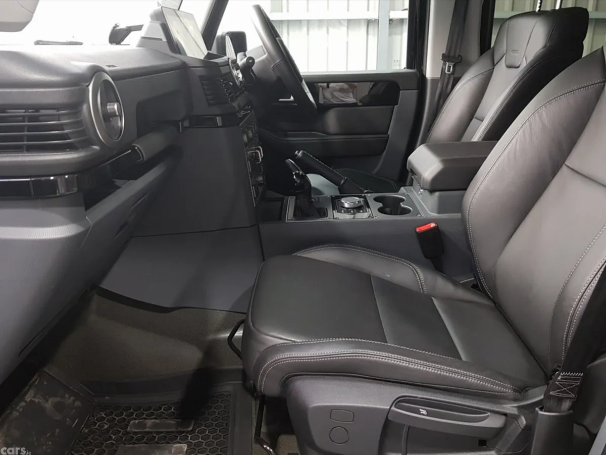 INEOS Grenadier Van, Diesel, 2025, Black