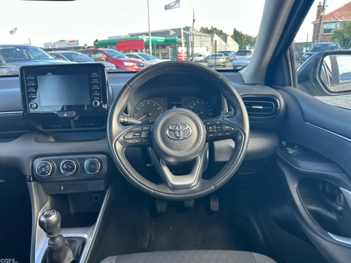 Toyota Yaris Hatchback, Petrol, 2024, Bronze
