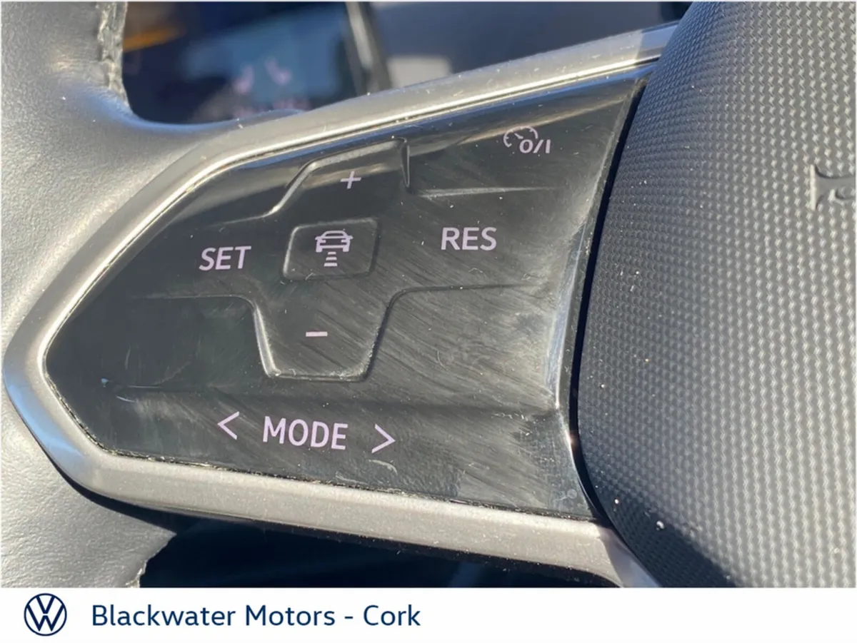 Volkswagen ID.4 Estate, Electric, 2023, Black
