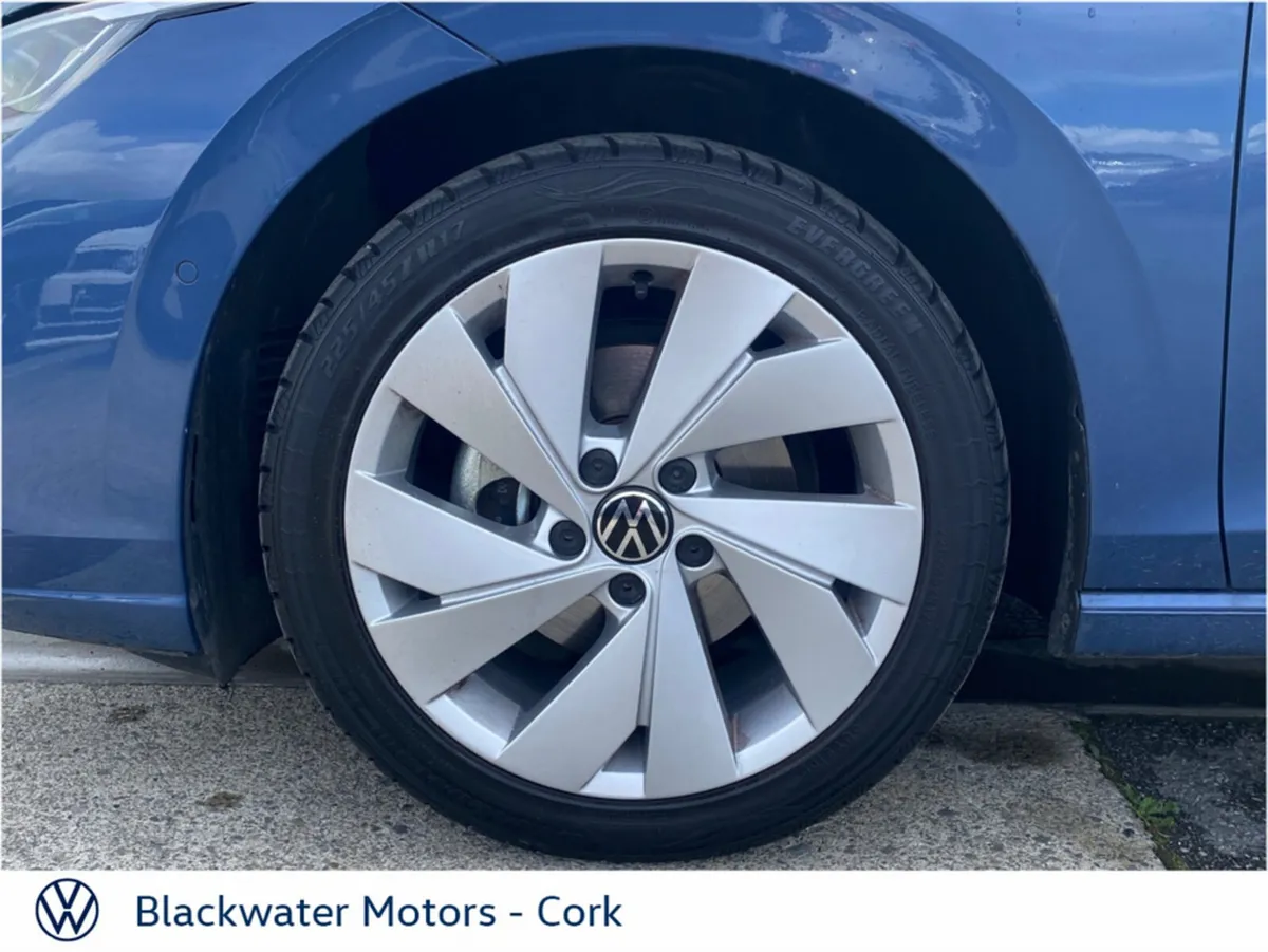 Volkswagen Golf Hatchback, Petrol, 2026, Blue