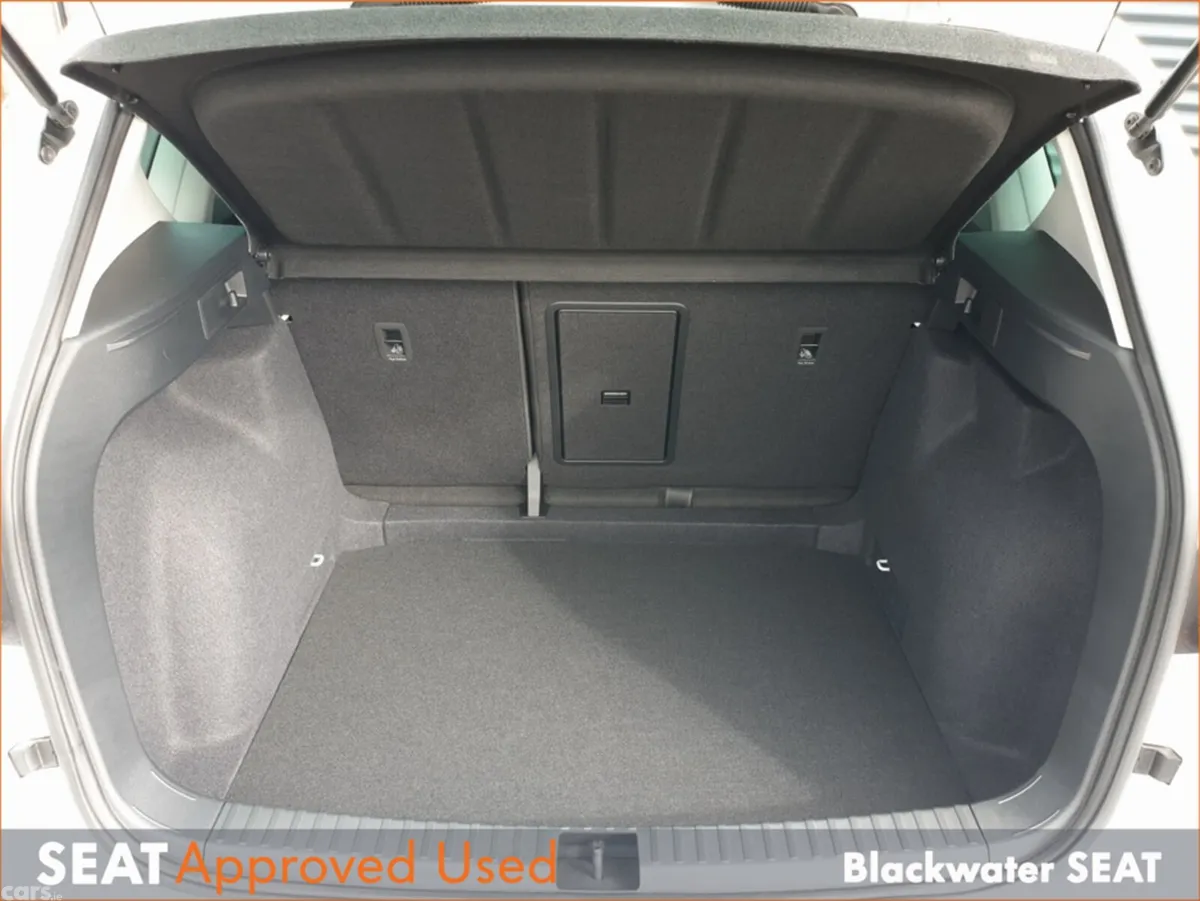 SEAT Ateca Hatchback, Diesel, 2026, White