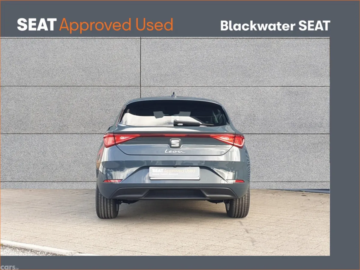 SEAT Leon Hatchback, Diesel, 2026, Blue