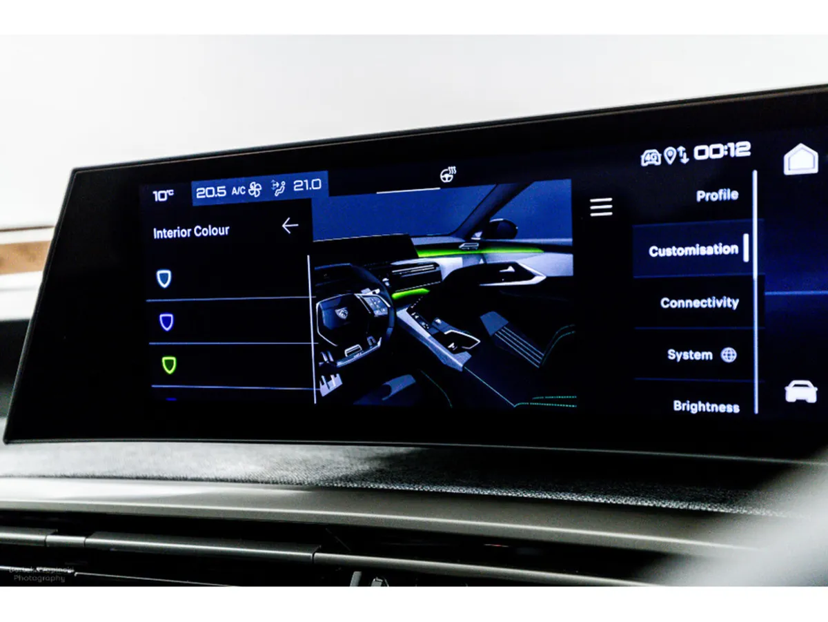 Peugeot 5008 SUV, Petrol, 2026, Black